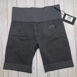 NWT. Pursue Fitness ADAPT seamless shorts.  Size MEDIUM.  Color:  Blk Charcoal.